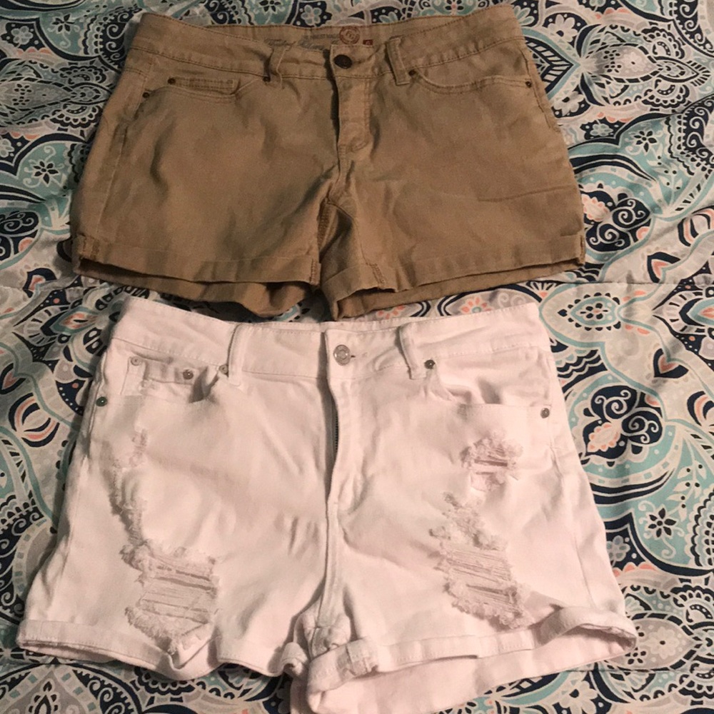 Bundle - 2 pairs of shorts